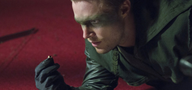 Interview: Stephen Amell Talks Tommy’s Death & Arrow’s Mask (Now With Video!)