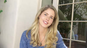 Arrow Interview: Emily Bett Rickards Talks About Felicity Smoak’s Popularity, Shirtless Oliver & More