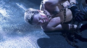 More Photos From Arrow Episode 23 “Sacrifice” – The Season Finale