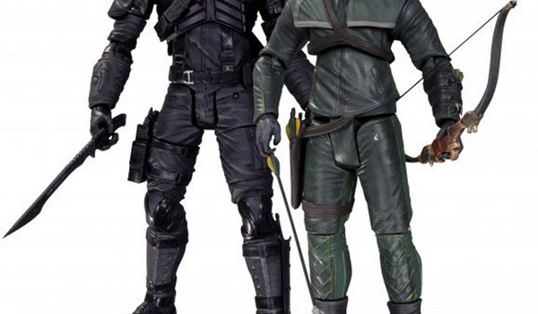 Arrow’s Oliver Queen & Deathstroke Action Figures To Be Unveiled At SDCC