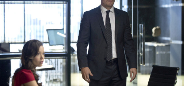 How About A Preview Clip From Tonight’s Arrow Season 2 Premiere?