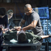Arrow “Three Ghosts” Producer’s Preview – With More Clips From Tonight’s Show!