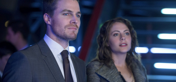 Arrow Returns: Official Images From “Blast Radius”