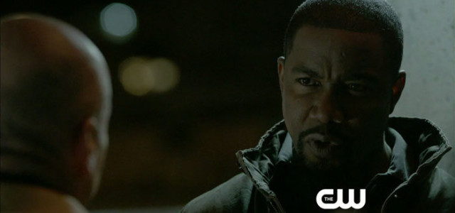 Arrow: Screen Captures From A “Tremors” Preview Clip