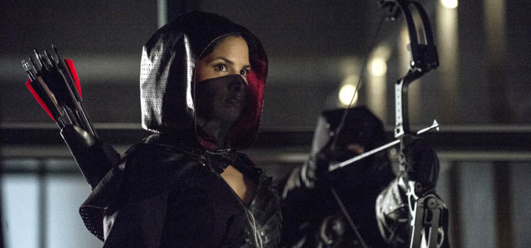 The First Official Photo From The Arrow Season Finale – With A Returning Guest