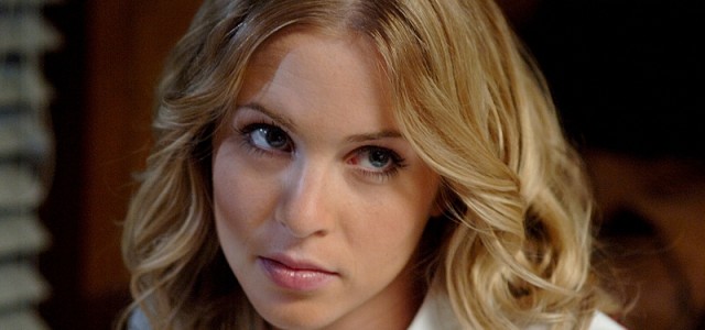 Supernatural Alum Cast As Arrow’s #1 Fan For Season 3