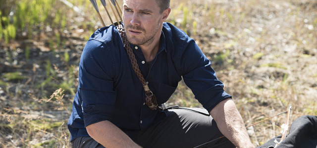 Arrow Spoilers: Stephen Amell Talks Thea, The Crossover, A New Costume & More