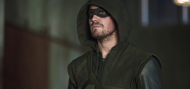 Arrow: Trailer For “Draw Back Your Bow”