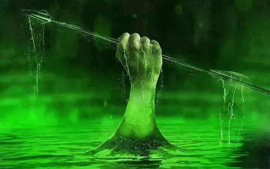 Stephen Amell Teases The Lazarus Pit: A Clue On How Oliver Queen Will Return To Arrow?