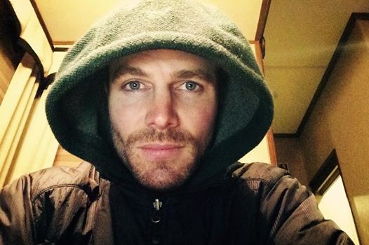 Stephen Amell Thanks Fans For Their Condolences