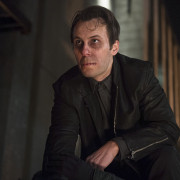 The Smallville Connection In Arrow’s “The Offer”