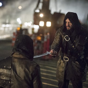 Arrow: New Canadian Finale Promo With New Scenes