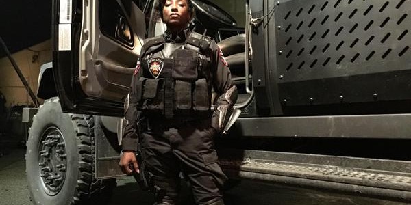 Arrow Director Tweets A Photo Of Rutina Wesley As Lady Cop
