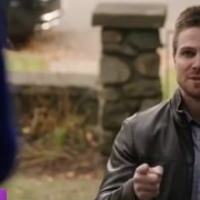 Arrow #4.8 New Zealand Promo Drops A Huge Bombshell