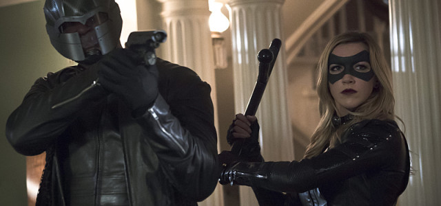 Arrow: Official Photos From “Blood Debts”