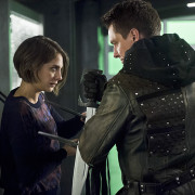 Arrow: Preview Clip For Tonight’s Episode & “Inside Eleven-Fifty-Nine”