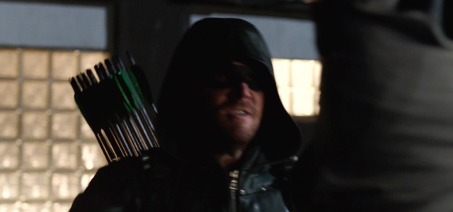 Stephen Amell Unveils A Dark New Season 5 Trailer