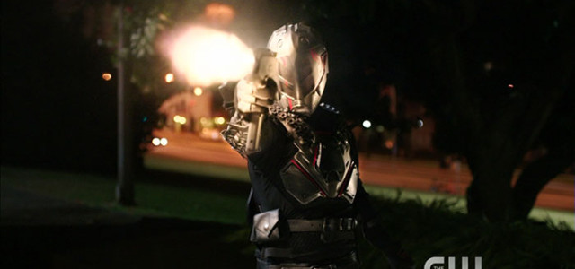 Arrow “Human Target” Preview Trailer Screencaps: Is That The Vigilante?