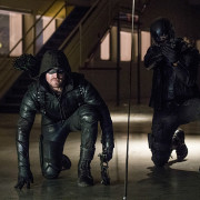 Stephen Amell Discusses Tonight’s Cliffhanger Twist