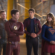Stephen Amell Describes This Year’s DCTV Crossover As A “Four-Hour Movie”