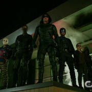 Arrow: “So It Begins” Extended Promo Screencaps