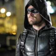 Arrow “Honor Thy Fathers” Official Preview Images