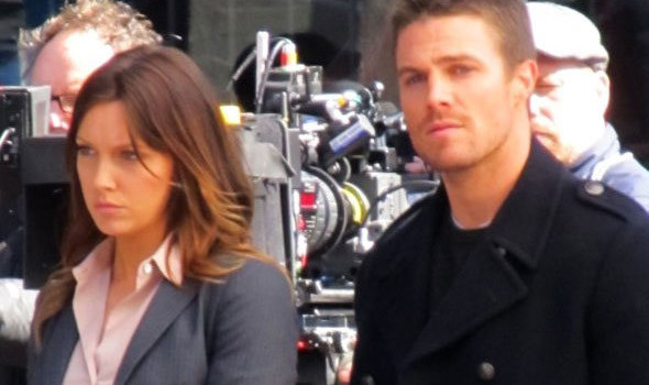 New Photos From The Arrow Pilot Shoot – First Look At Katie Cassidy As Laurel/Black Canary
