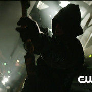 Screencaps From A New Generic Arrow Trailer – With Shots From Episode 2!
