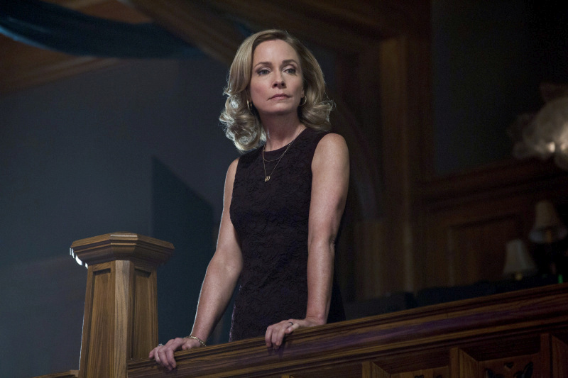 Arrow On-Set Interview: Susanna Thompson (Moira) Talks Season 2 ...