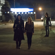 Arrow Producers Talk About The Nyssa & Black Canary Connection