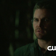 Arrow: Screencaps From An “Unthinkable” Preview Clip