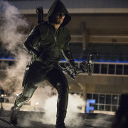 Arrow: More Photos From The Season Premiere “The Calm”