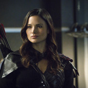 Another Fan Favorite Joins The Arrow Season 5 Finale