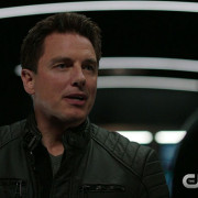 Arrow: Screen Captures From The “Sins Of The Father” Promo Trailer