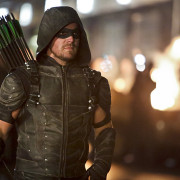 Stephen Amell Drops Arrow Season 5 Scoops – Including A Character’s Return