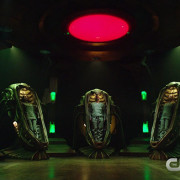 Arrow Episode 100 “Invasion!” Promo Trailer & Screencaps