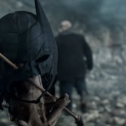 Batman’s Mask In Arrow Season Premiere Clip